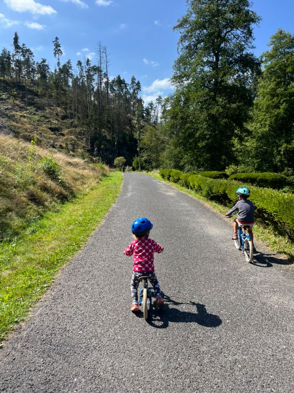 Podél Křinice přes Kyjovské údolí do Hřenska  (8).jpg