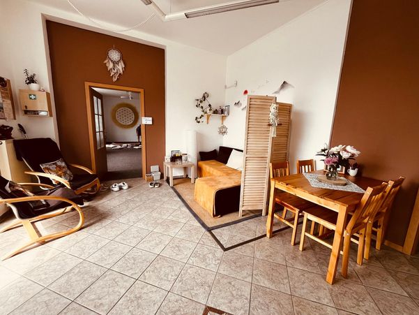 WhatsApp Image 2025-08-17 at 10.43.24 (5).jpeg